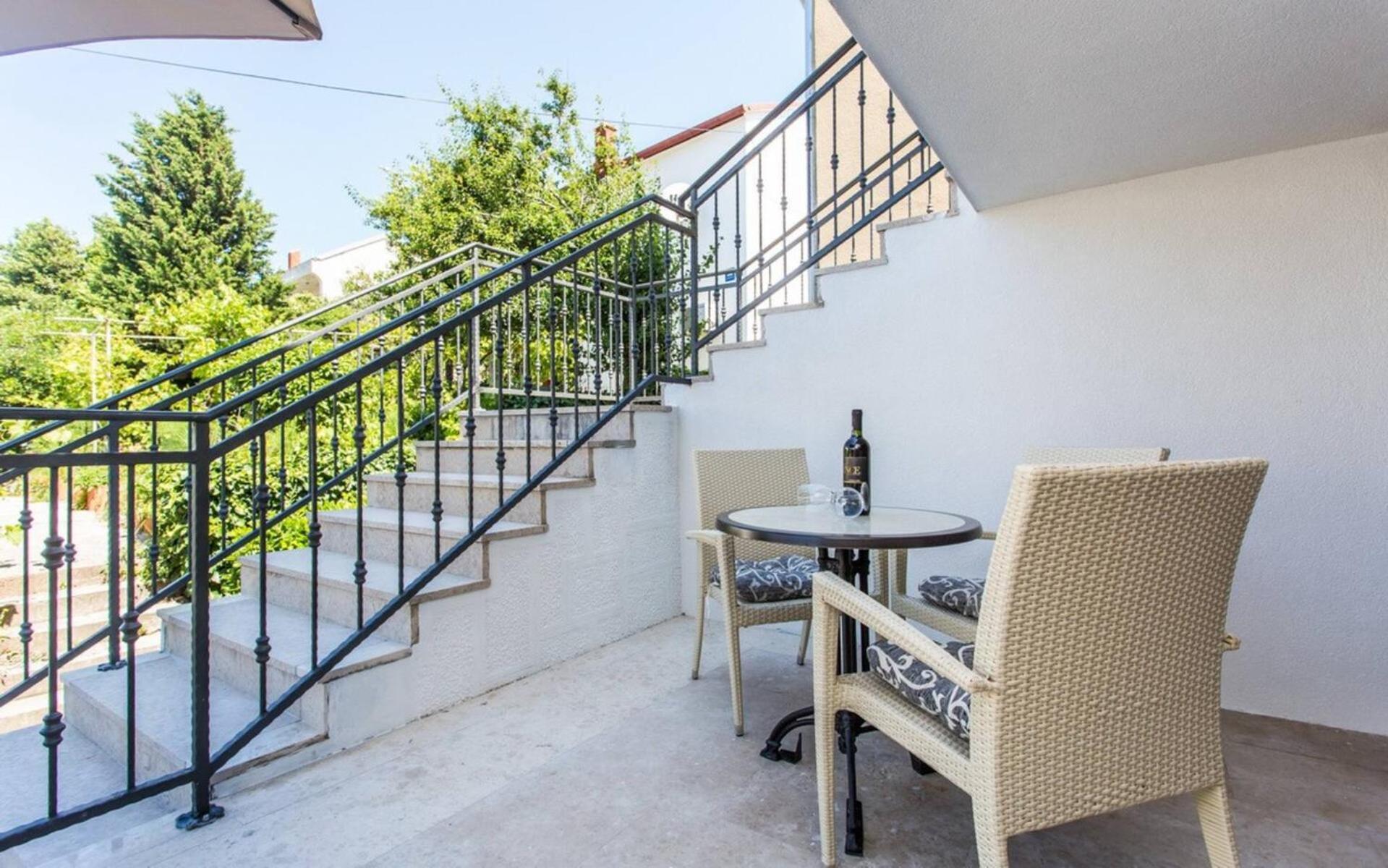 Apartments Bernardeta 1 Baška Exteriér fotografie